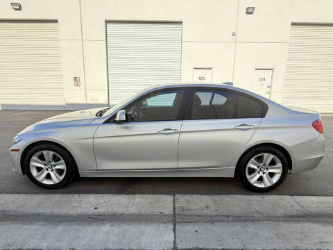 2013 BMW 3 Series 328i