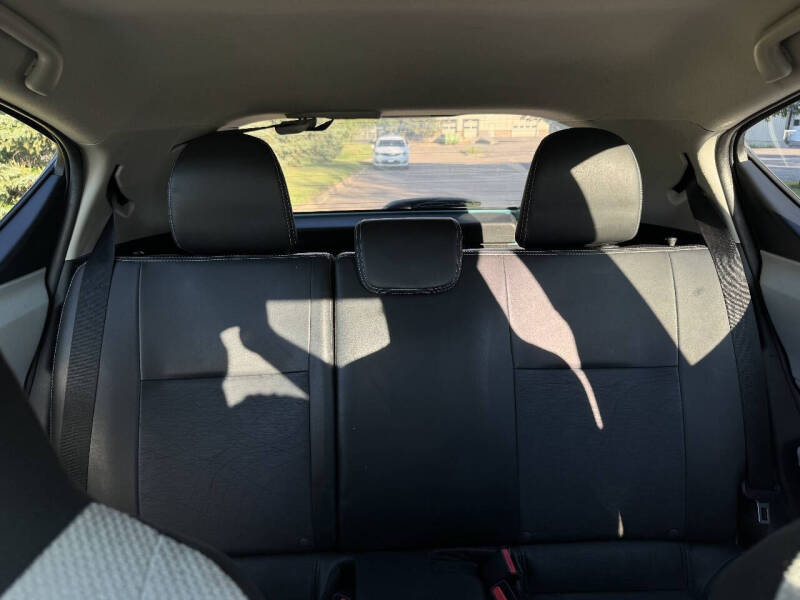 2013 Toyota Prius c One