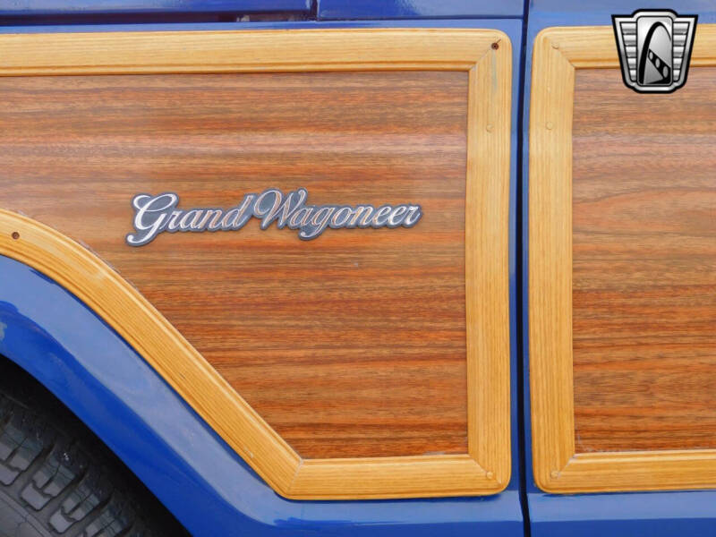 1989 Jeep Grand Wagoneer