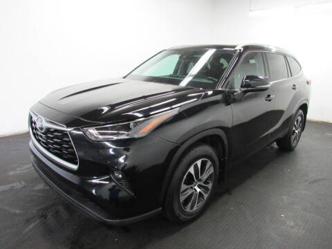 2022 Toyota Highlander for sale at Automotive Connection in Fairfield OH