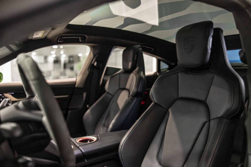 2023 Porsche Taycan GTS