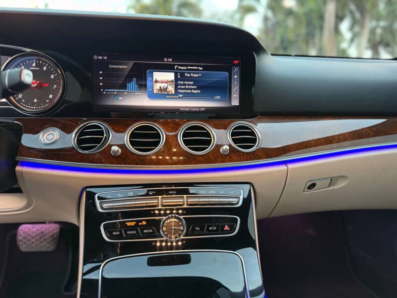 2018 Mercedes-Benz E-Class E 300