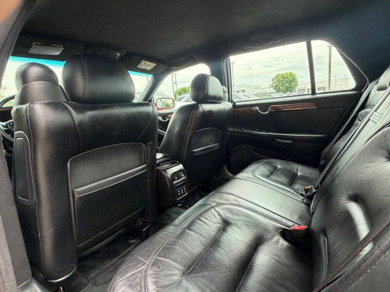 2003 Cadillac DeVille