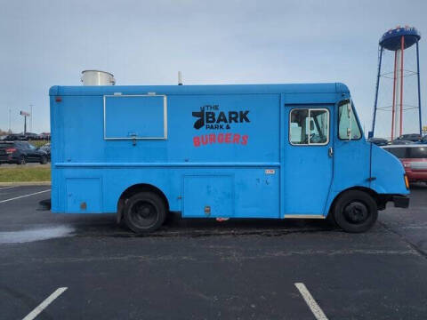 1999 Freightliner MT45 Chassis