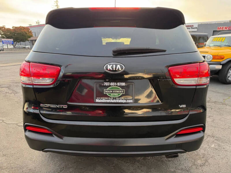 2016 Kia Sorento LX V6