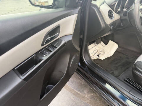 2011 Chevrolet Cruze LS