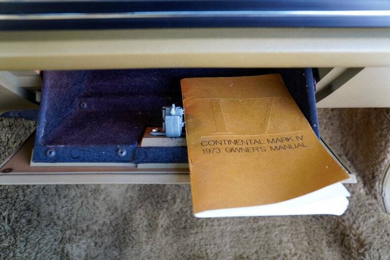 1973 Lincoln Continental