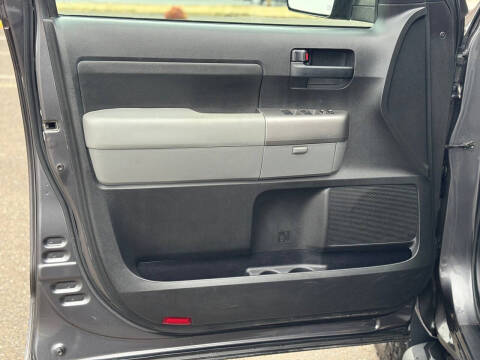 2012 Toyota Tundra Grade