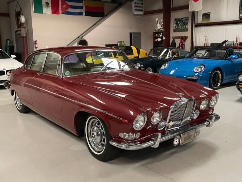 1967 Jaguar 420 G for sale at MITCHELL CLASSICS in Montgomery AL