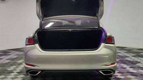 2025 Lexus ES 350