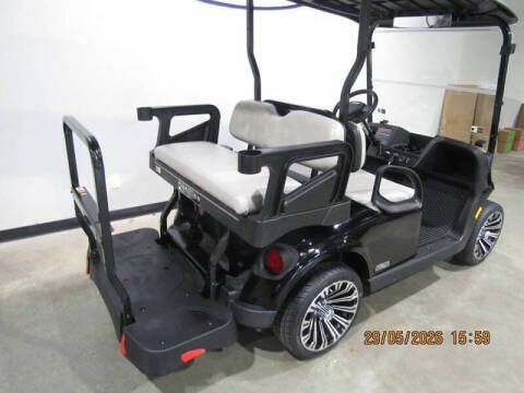 2026 E-Z-GO RXV 4