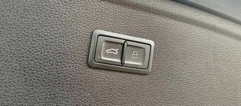 2018 Audi Q5 2.0T quattro Premium Plus