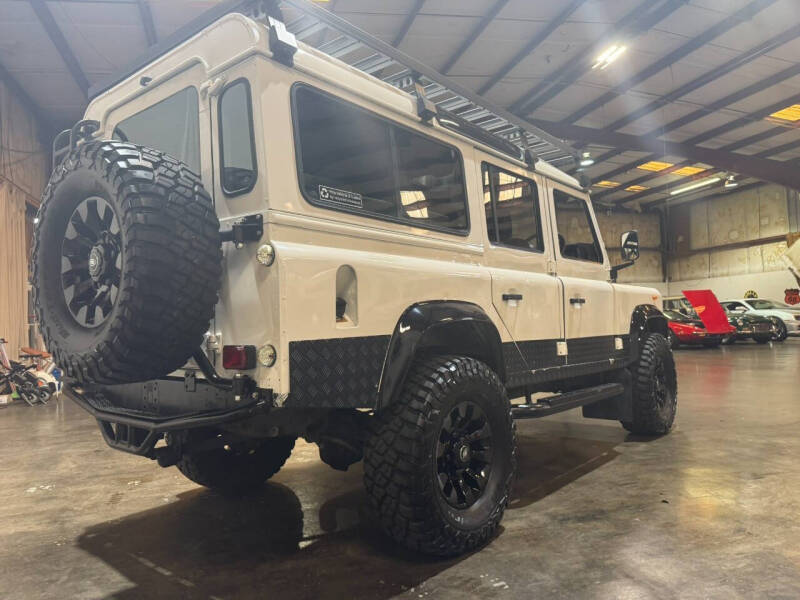 1990 Land Rover Defender