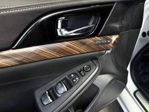 2016 Nissan Maxima Platinum