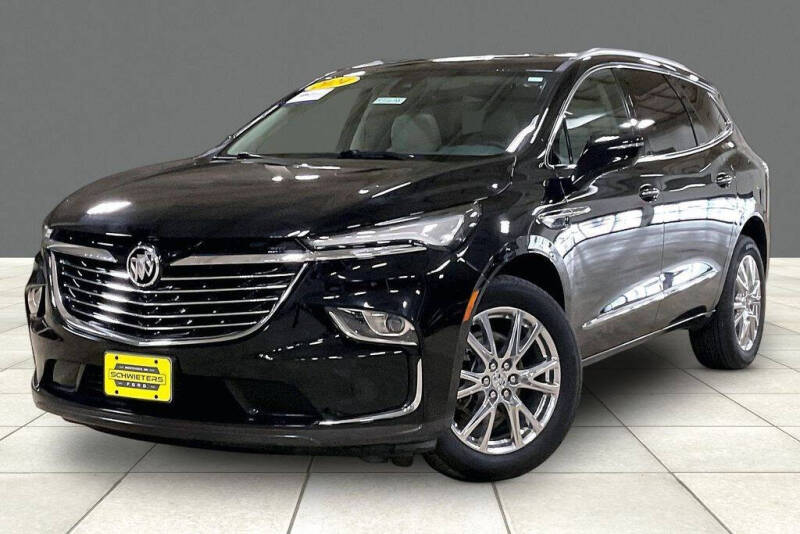 Used 2024 Buick Enclave Essence with VIN 5GAEVAKW7RJ117906 for sale in Montevideo, Minnesota