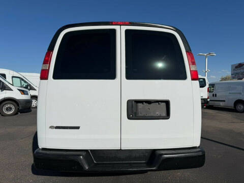 2017 Chevrolet Express 2500