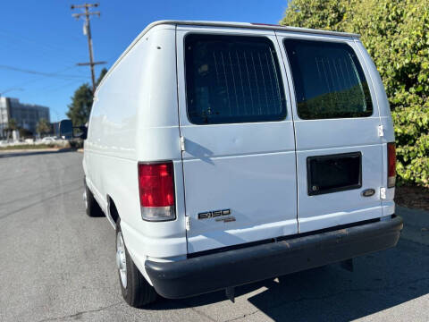 2014 Ford E-Series E-150