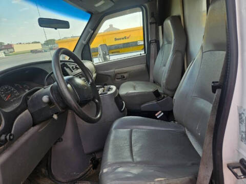 2002 Ford E-Series E-350 SD