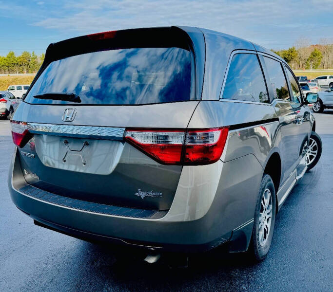 2012 Honda Odyssey EX photo 4