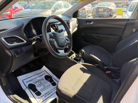 2019 Hyundai Accent SE