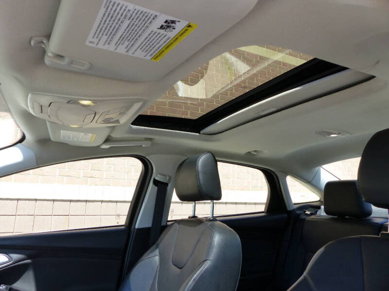2017 Ford Focus Titanium