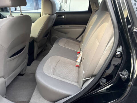 2013 Nissan Rogue SV