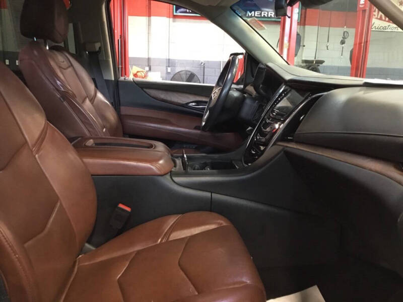 2017 Cadillac Escalade Premium Luxury