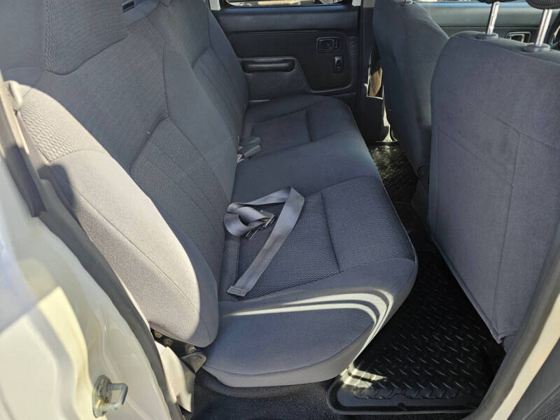 2004 Nissan Frontier SC-V6