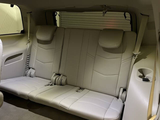 2020 Cadillac Escalade Luxury