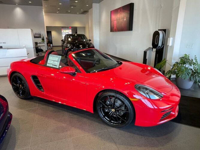 2023 Porsche 718 Boxster