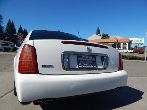 2004 Cadillac DeVille