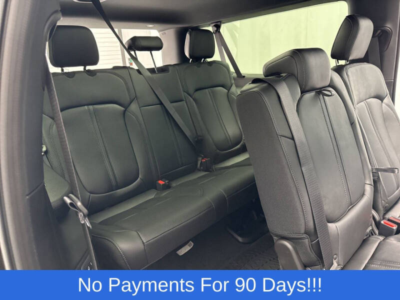 2025 Jeep Wagoneer L Series III