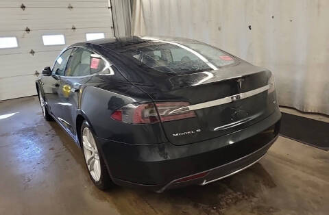 2014 Tesla Model S 85