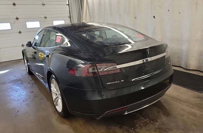 2014 Tesla Model S 85