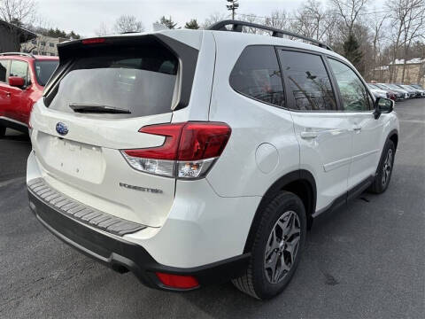 2022 Subaru Forester Premium