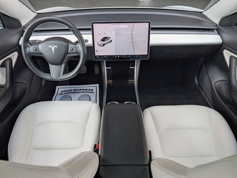 2019 Tesla Model 3 Long Range