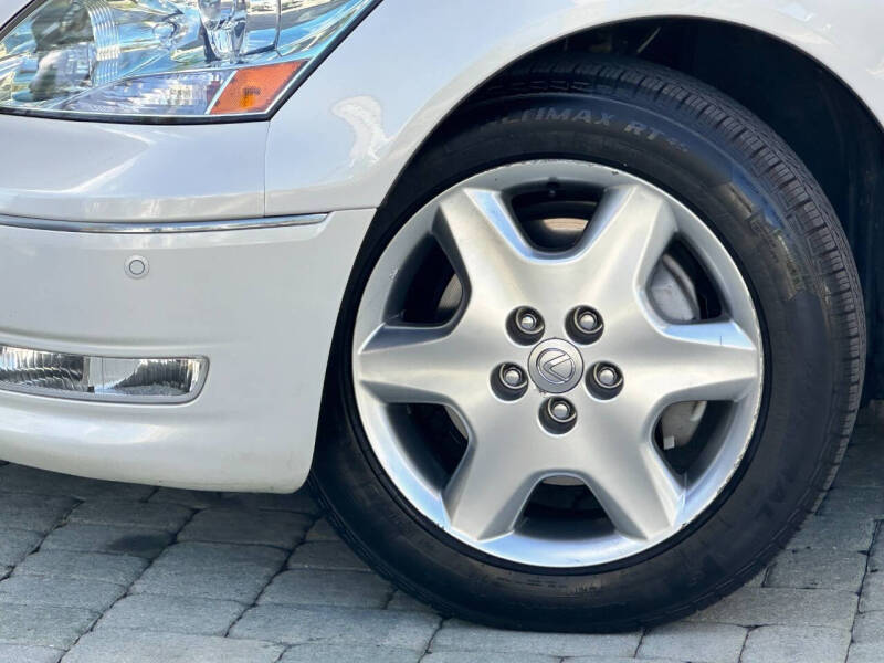 2004 Lexus LS 430