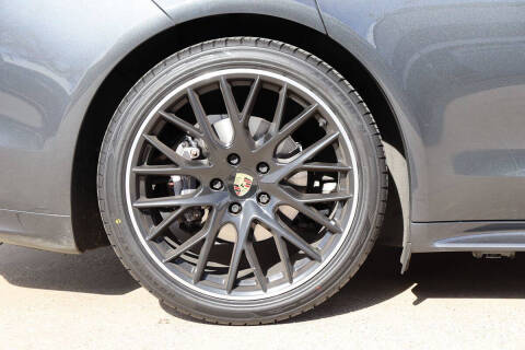 2017 Porsche Panamera