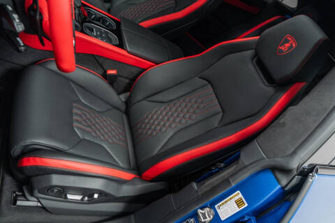 2025 Lamborghini Urus SE