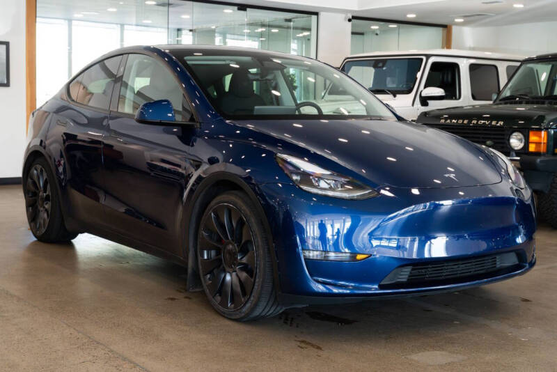 2025 Tesla Model Y Performance