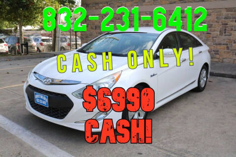 2013 Hyundai Sonata Hybrid for sale at Direct One Auto in Houston TX