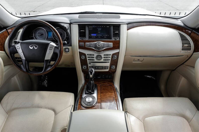 2019 Infiniti QX80 Luxe
