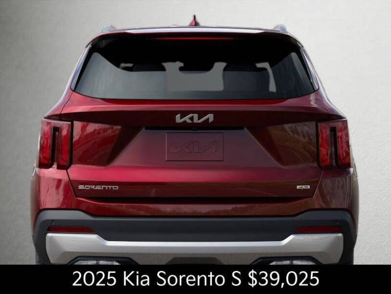 2025 Kia Sorento S