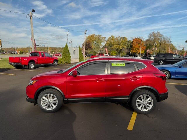 2017 Nissan Rogue Sport SV