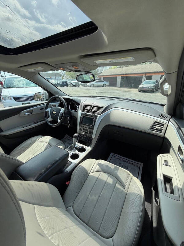 2011 Chevrolet Traverse LTZ