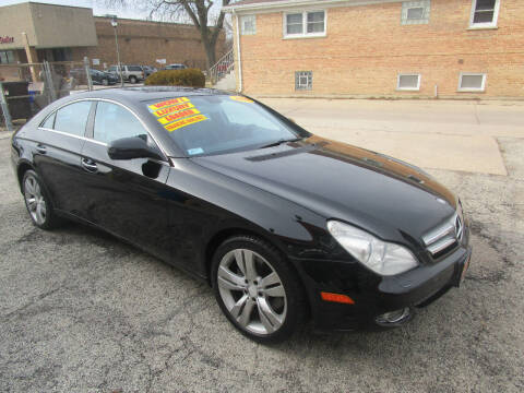 2009 Mercedes-Benz CLS for sale at RON'S AUTO SALES INC in Cicero IL