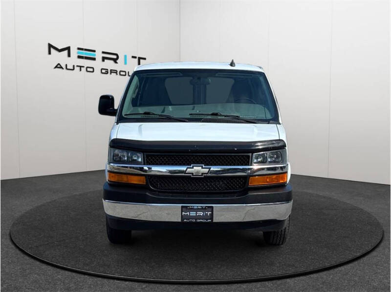2017 Chevrolet Express 2500