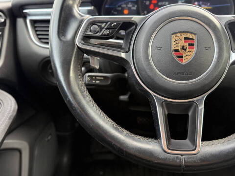 2017 Porsche Macan GTS