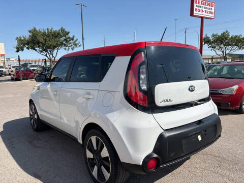 2016 Kia Soul +
