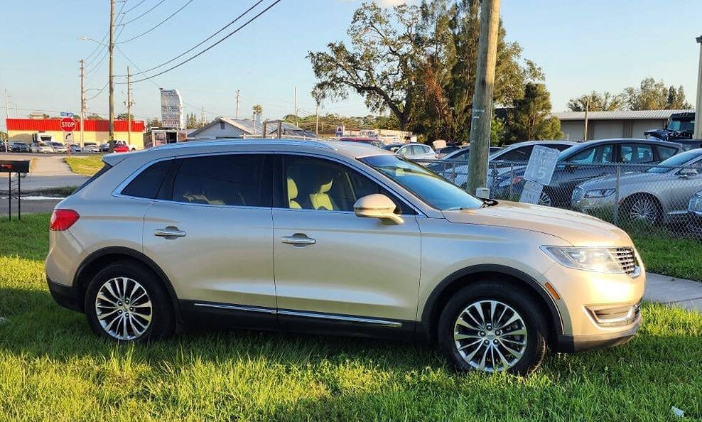 2017 Lincoln MKX for sale at MIA AUTO, LLC in Pinellas Park, FL